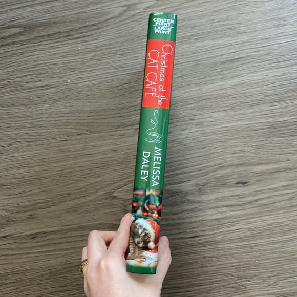 Christmas at the cat cafe hardcover book - Picture 2 of 4